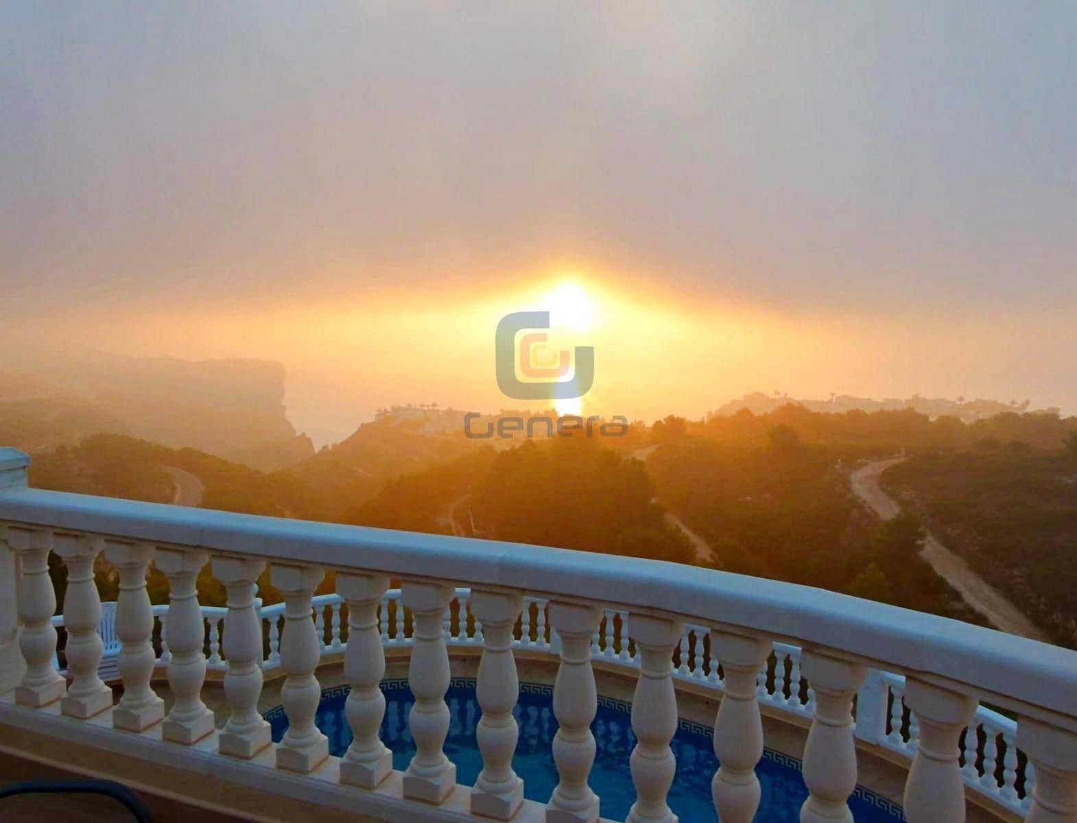 Chalet de 5 habitaciones en Benitachell / Benitatxell en venta con piscina garaje - 725.000 € (Ref: 8994305)