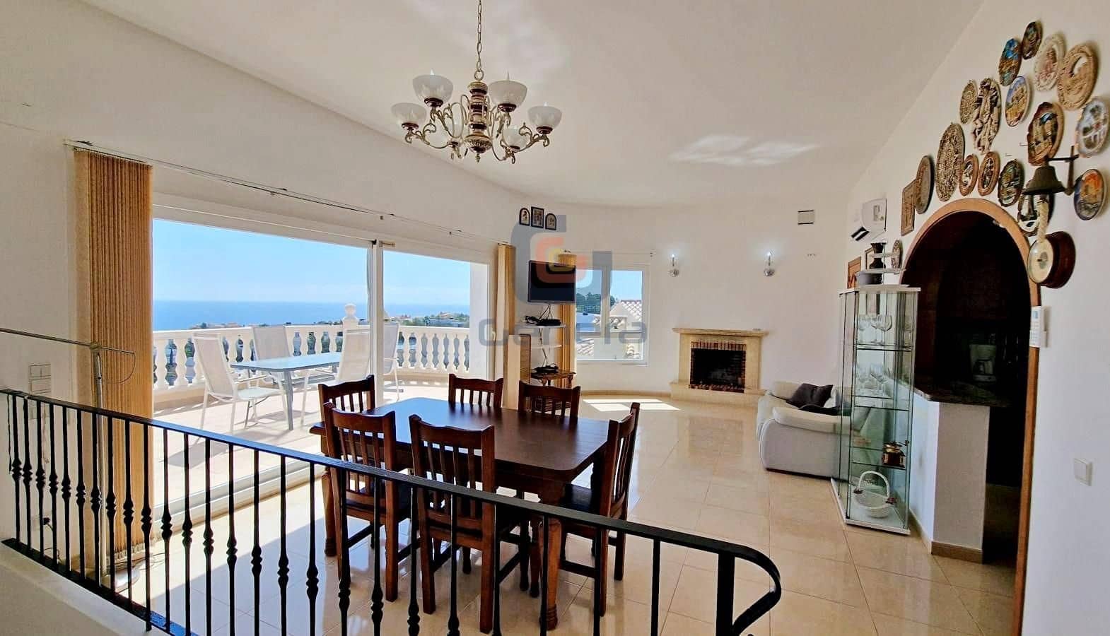 Chalet de 5 habitaciones en Benitachell / Benitatxell en venta con piscina garaje - 725.000 € (Ref: 8994305)