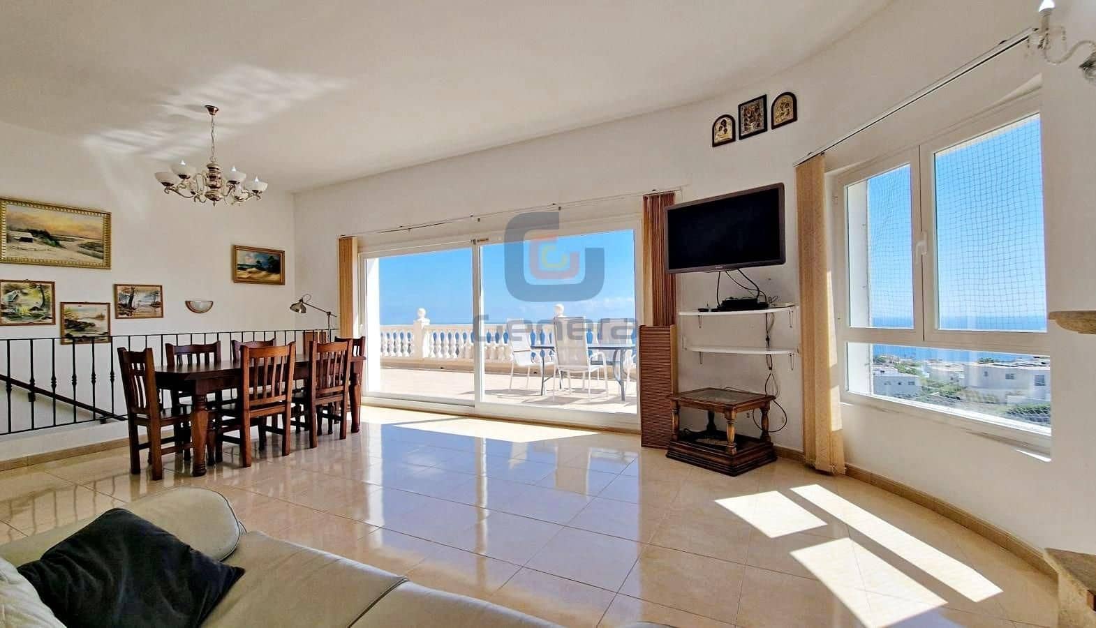 Chalet de 5 habitaciones en Benitachell / Benitatxell en venta con piscina garaje - 725.000 € (Ref: 8994305)