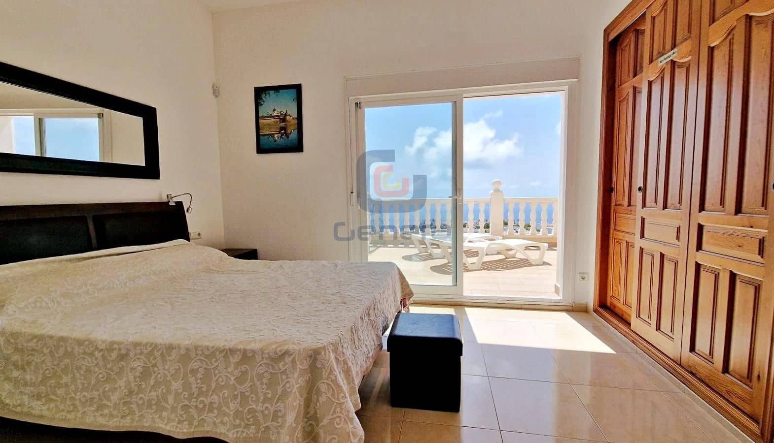 Chalet de 5 habitaciones en Benitachell / Benitatxell en venta con piscina garaje - 725.000 € (Ref: 8994305)