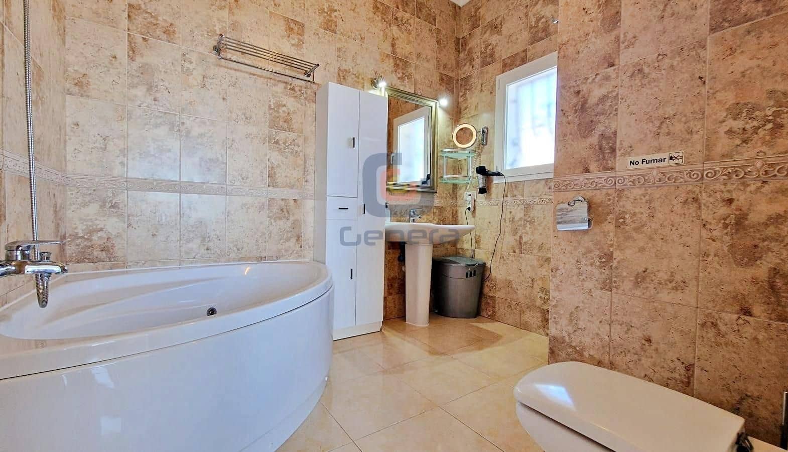 Chalet de 5 habitaciones en Benitachell / Benitatxell en venta con piscina garaje - 725.000 € (Ref: 8994305)