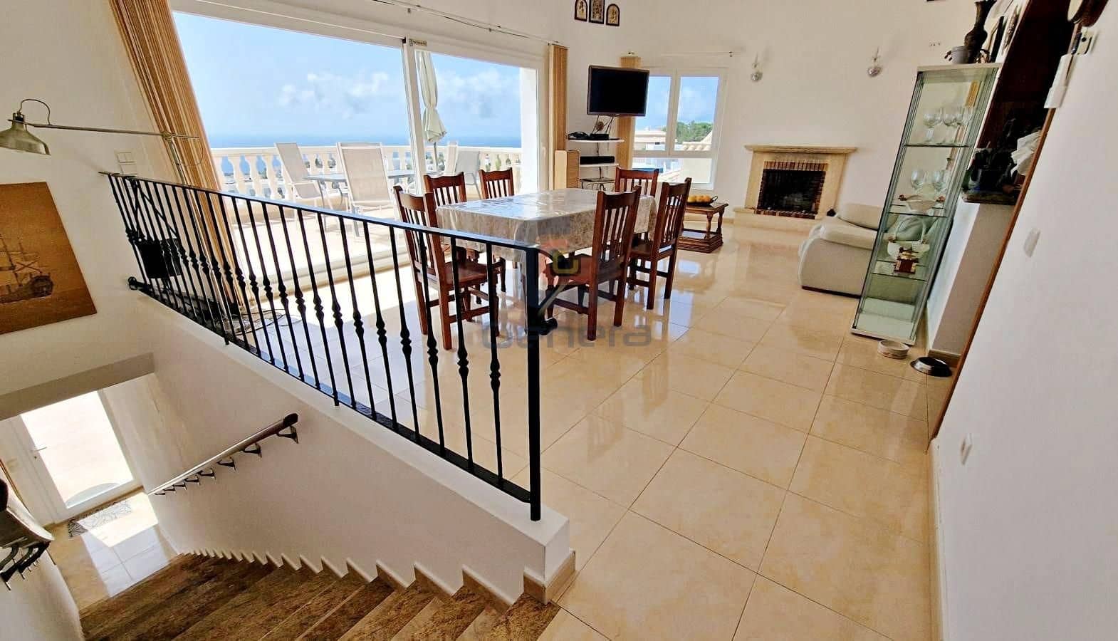 Chalet de 5 habitaciones en Benitachell / Benitatxell en venta con piscina garaje - 725.000 € (Ref: 8994305)