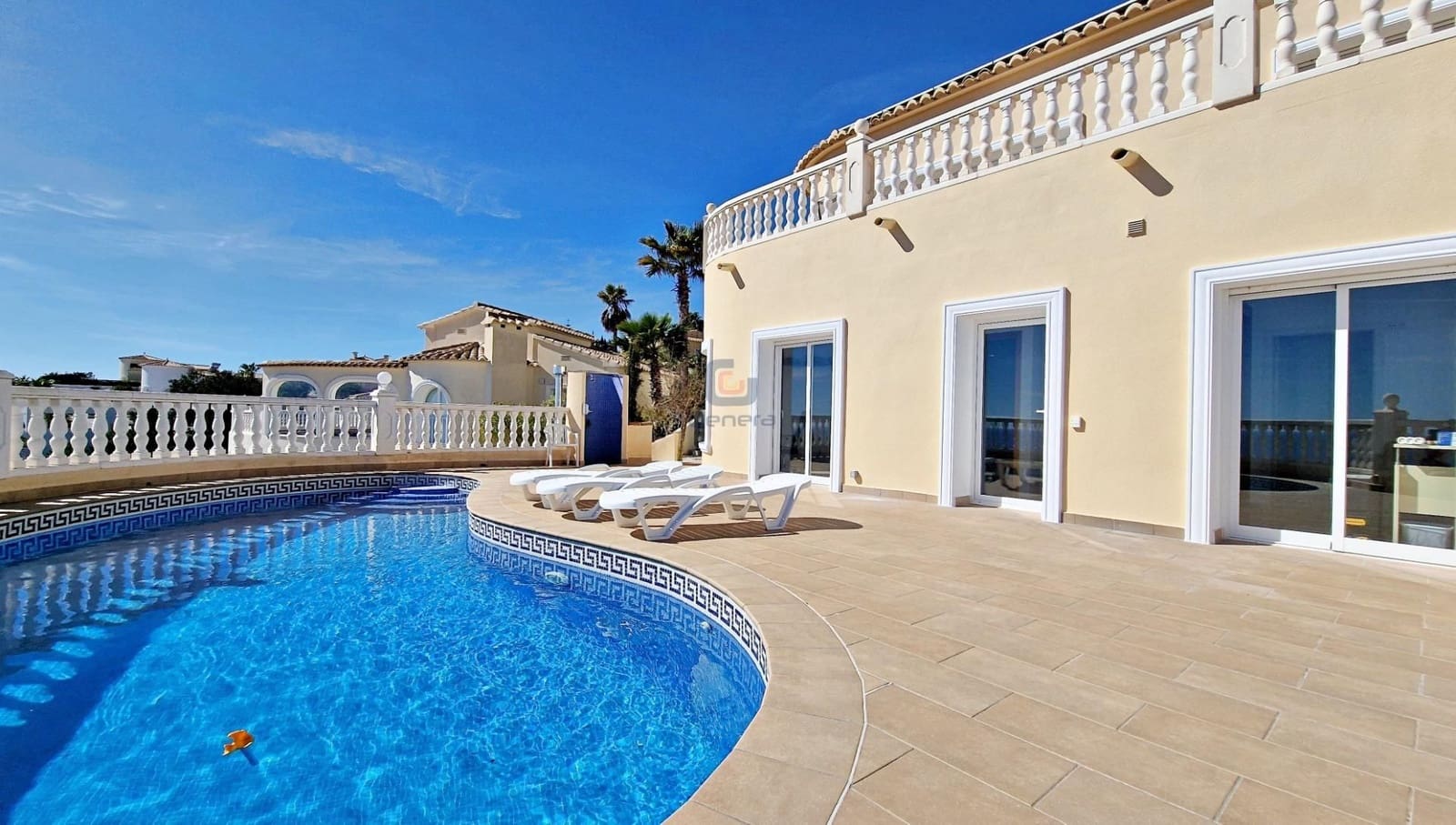 Chalet de 5 habitaciones en Benitachell / Benitatxell en venta con piscina garaje - 725.000 € (Ref: 8994305)