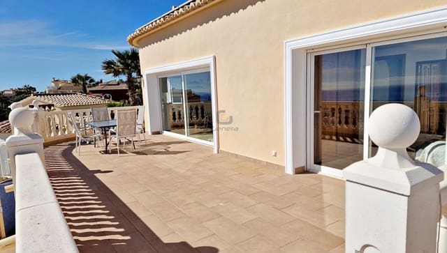 Chalet de 5 habitaciones en Cumbre del Sol, Benitachell / Benitatxell en venta con piscina garaje - 725.000 € (Ref: 8994305)