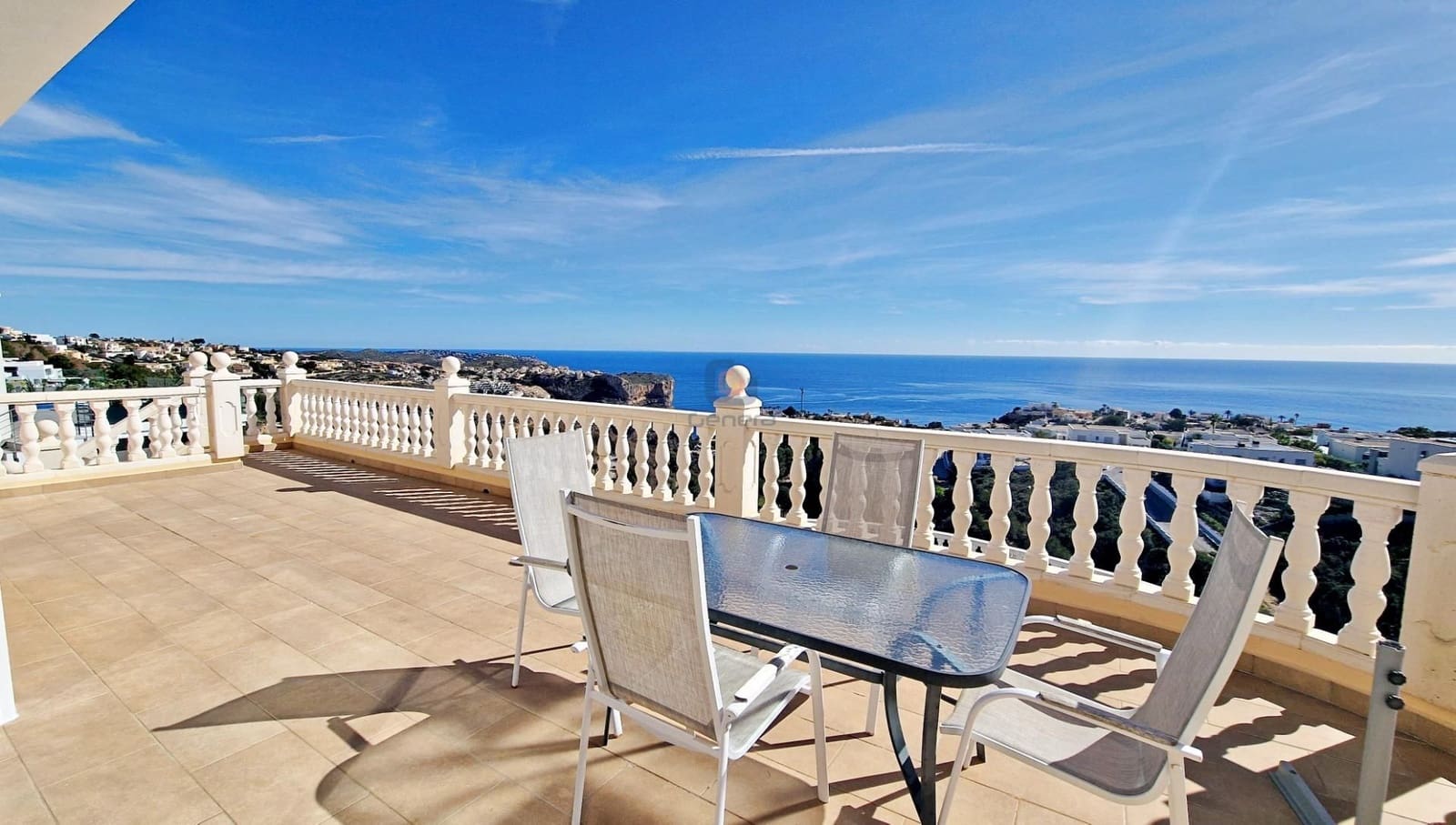 Chalet de 5 habitaciones en Benitachell / Benitatxell en venta con piscina garaje - 725.000 € (Ref: 8994305)