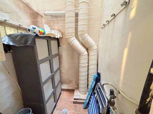 3 chambre Appartement à vendre à Casco Antiguo - Sant Cruz - Ayuntamiento, Alicante ville - 289 900 € (Ref: 9061947)