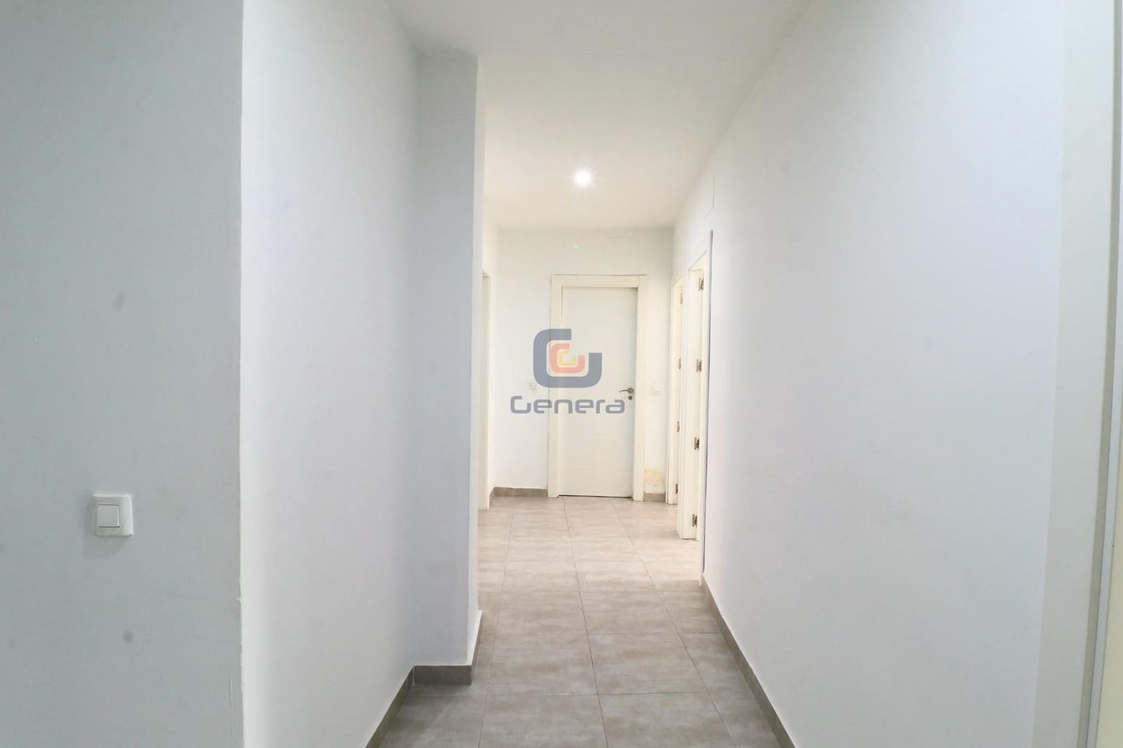 4 soveværelse Lejlighed til salg i San Vicente / Sant Vicent del Raspeig - € 300.000 (Ref: 9063719)