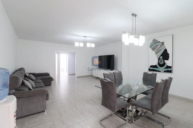 4 bedroom Flat for sale in San Vicente / Sant Vicent del Raspeig - € 300,000 (Ref: 9063719)