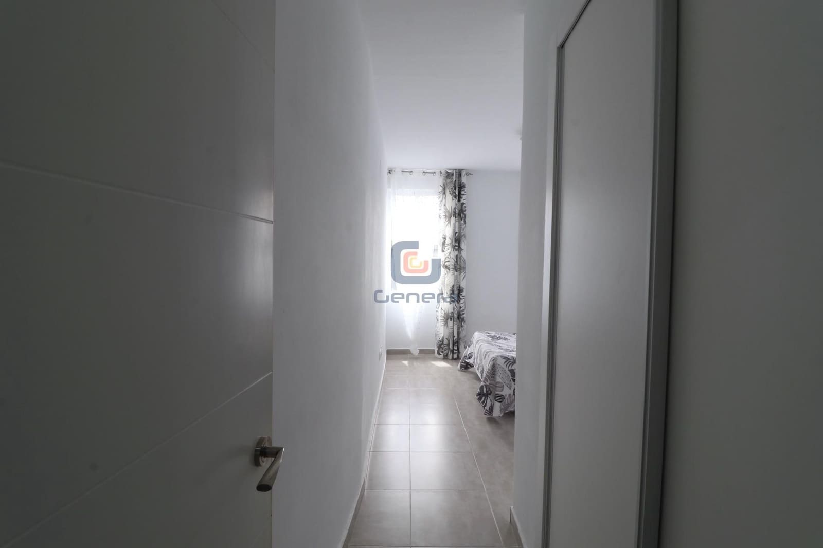 4 soveværelse Lejlighed til salg i San Vicente / Sant Vicent del Raspeig - € 300.000 (Ref: 9063719)