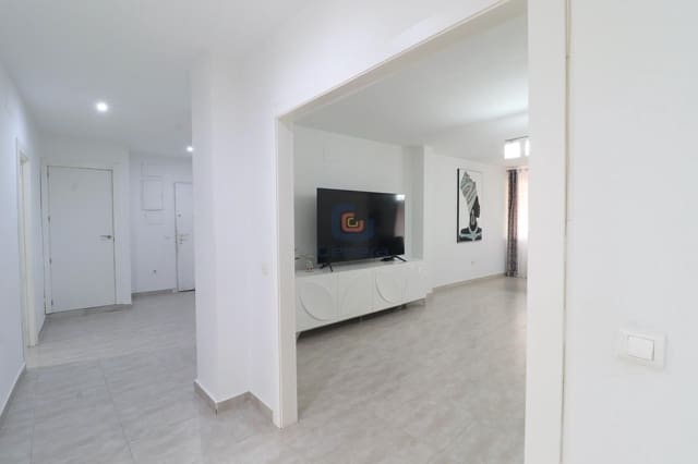4 bedroom Flat for sale in San Vicente / Sant Vicent del Raspeig - € 300,000 (Ref: 9063719)