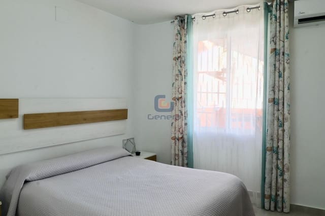 4 bedroom Flat for sale in San Vicente / Sant Vicent del Raspeig - € 300,000 (Ref: 9063719)