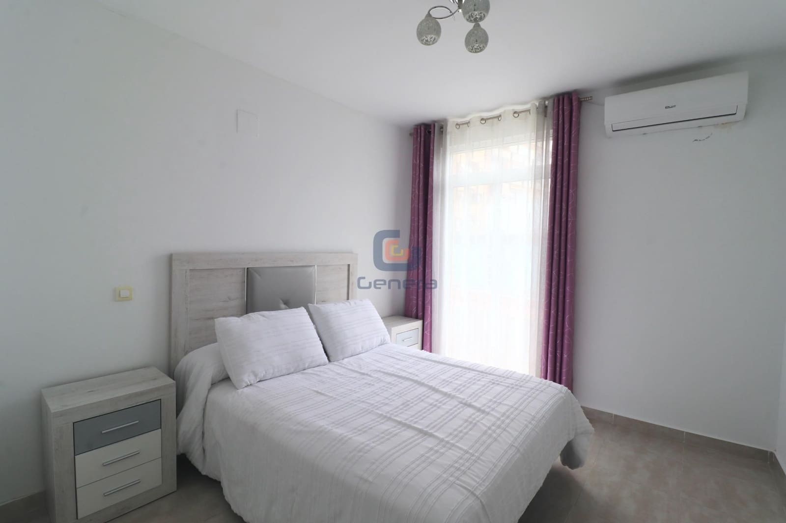 4 soveværelse Lejlighed til salg i San Vicente / Sant Vicent del Raspeig - € 300.000 (Ref: 9063719)