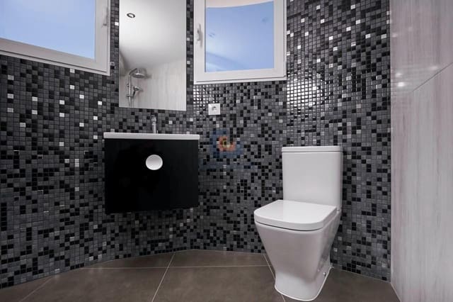 Chalet de 4 habitaciones en Altea en venta con piscina garaje - 1.195.000 € (Ref: 9109461)