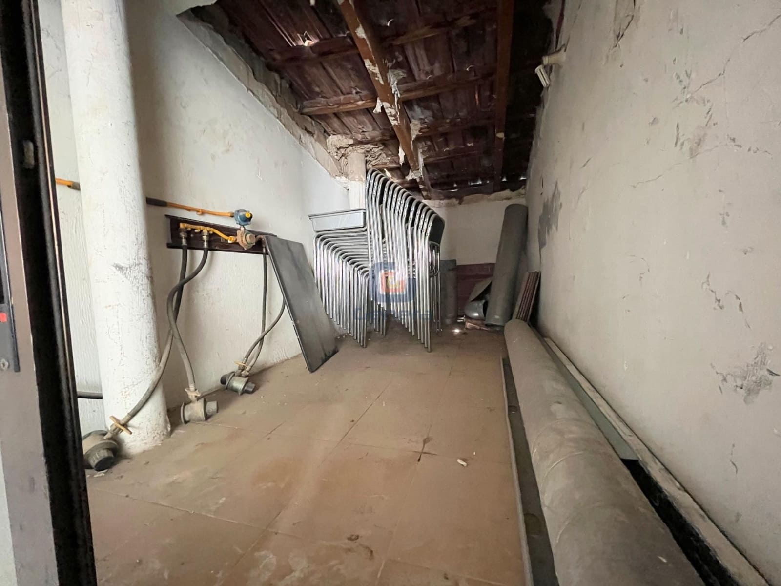 Kommersiell til salgs i Alicante by - € 100 000 (Ref: 9133786)