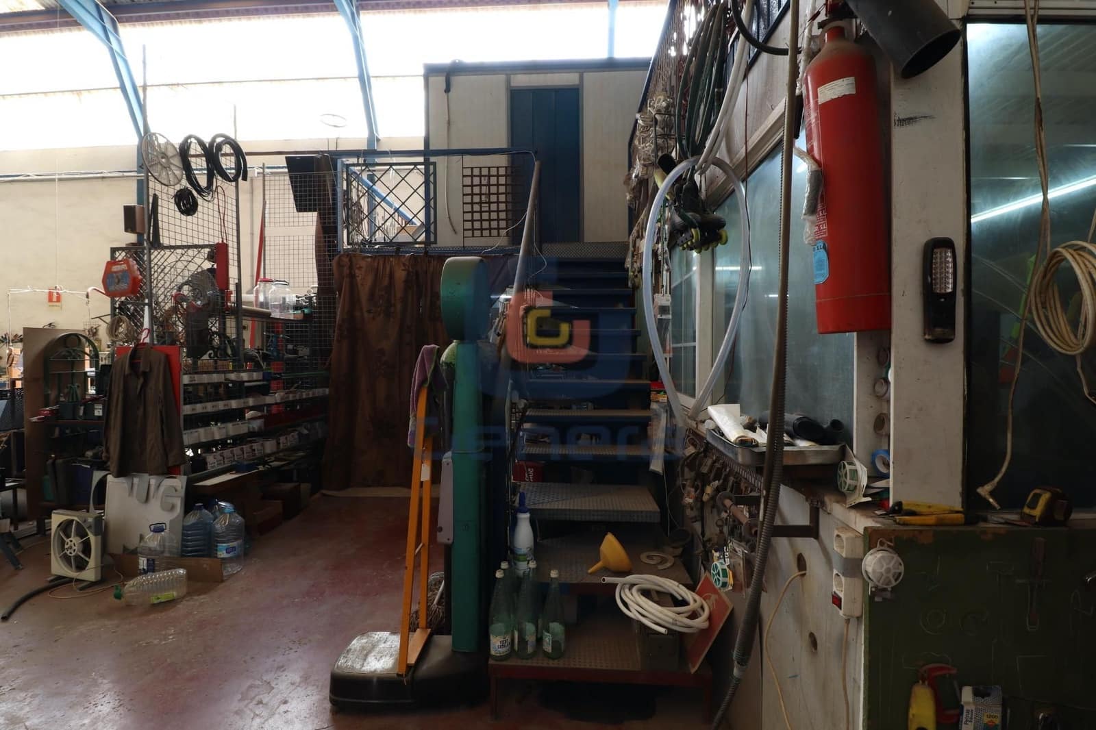 Erhverv til salg i San Vicente / Sant Vicent del Raspeig - € 675.000 (Ref: 9135578)