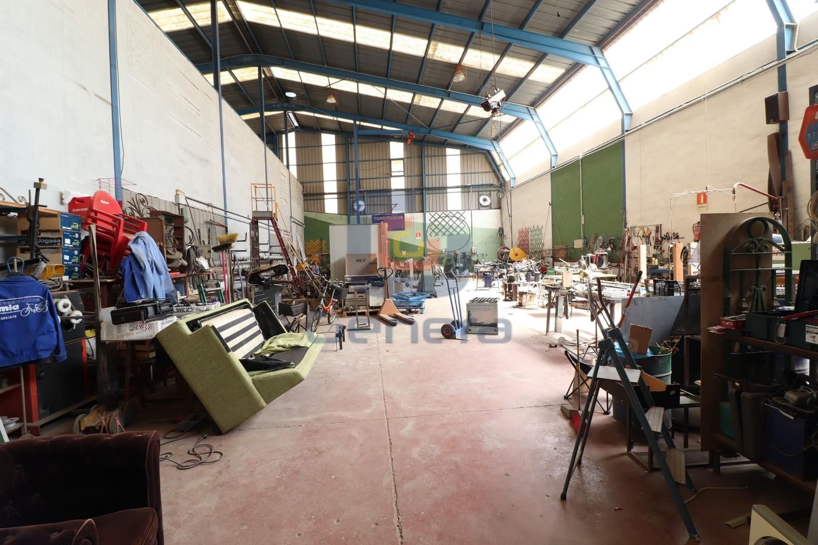 Erhverv til salg i San Vicente / Sant Vicent del Raspeig - € 675.000 (Ref: 9135578)