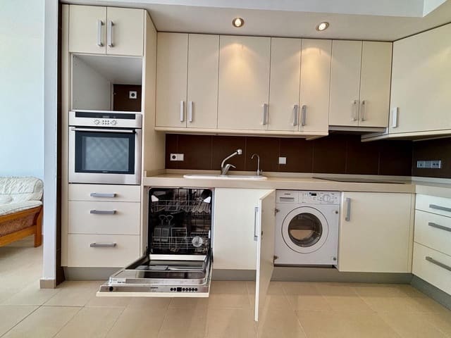 3 makuuhuone Huoneisto myytävänä paikassa El Campello - 599 000 € (Ref: 9164226)