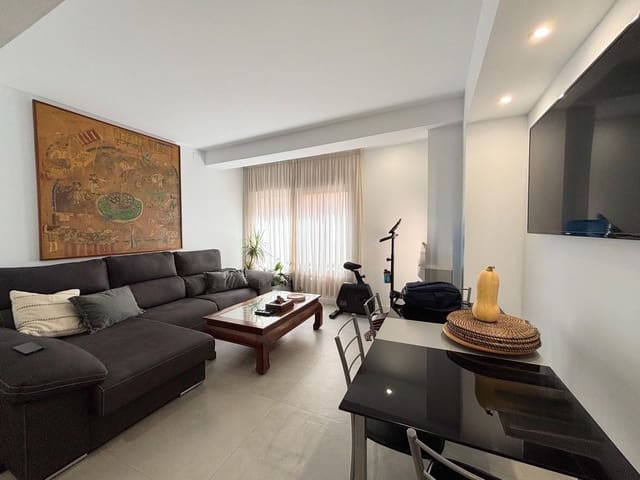 2 bedroom Flat for sale in Casco Antiguo - Sant Cruz - Ayuntamiento, Alicante / Alacant city - € 399,000 (Ref: 9206142)