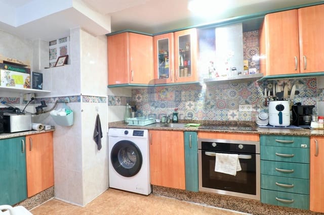 4 soveværelse Lejlighed til salg i San Blas, Alicante by - € 177.000 (Ref: 9219006)