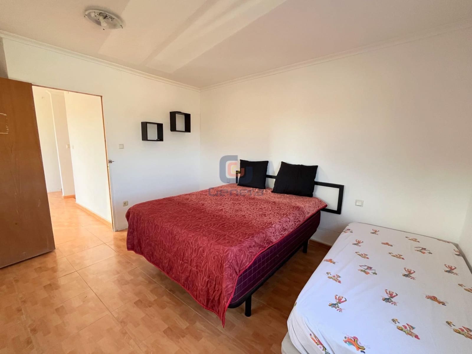 5 soveværelse Villa til salg i Alicante by med swimmingpool garage - € 310.000 (Ref: 9307268)