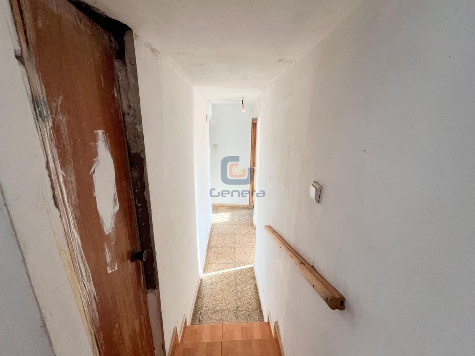 5 soveværelse Villa til salg i Alicante by med swimmingpool garage - € 310.000 (Ref: 9307268)