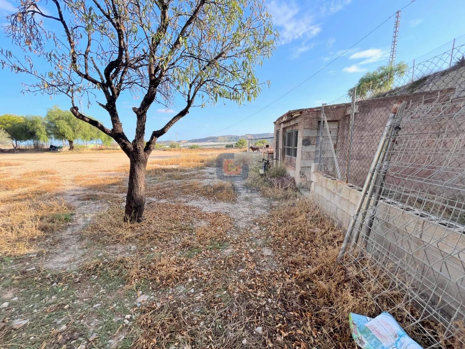 5 soveværelse Villa til salg i Alicante by med swimmingpool garage - € 310.000 (Ref: 9307268)