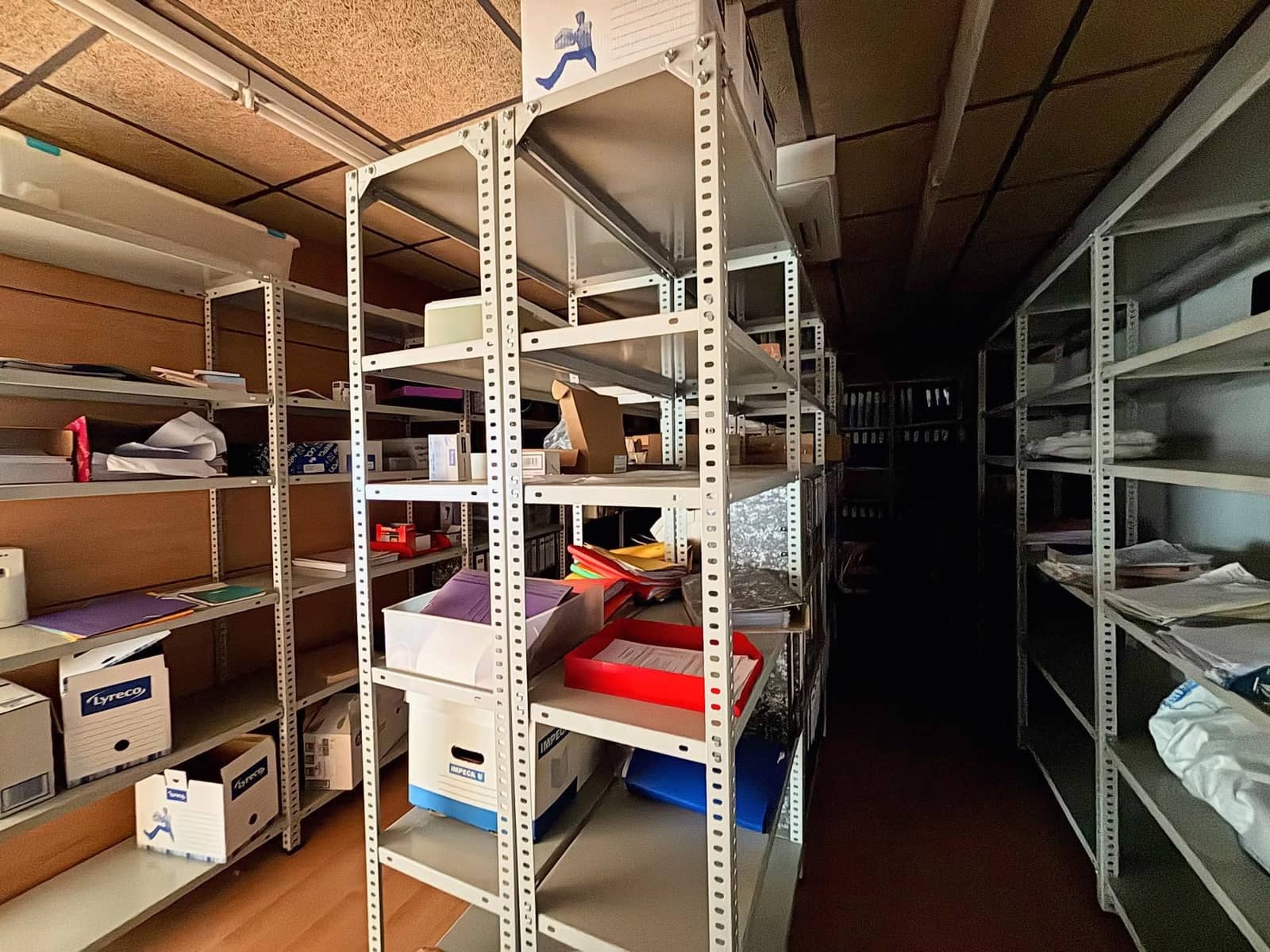 Toimisto myytävänä paikassa Alicante kaupunki mukana 
autotalli - 199 000 € (Ref: 9314407)