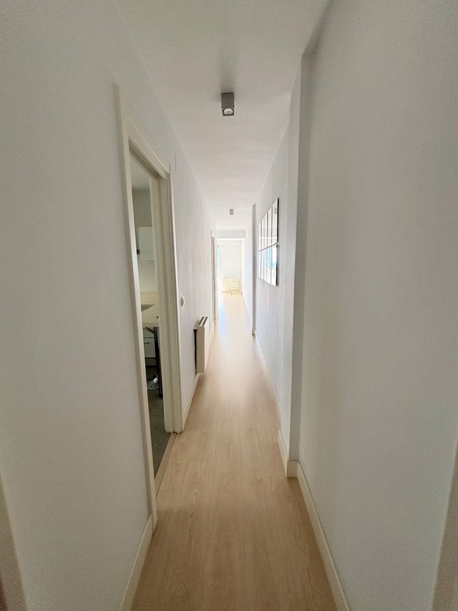 2 slaapkamer Flat te koop in Alicante stad - € 365.000 (Ref: 9328672)