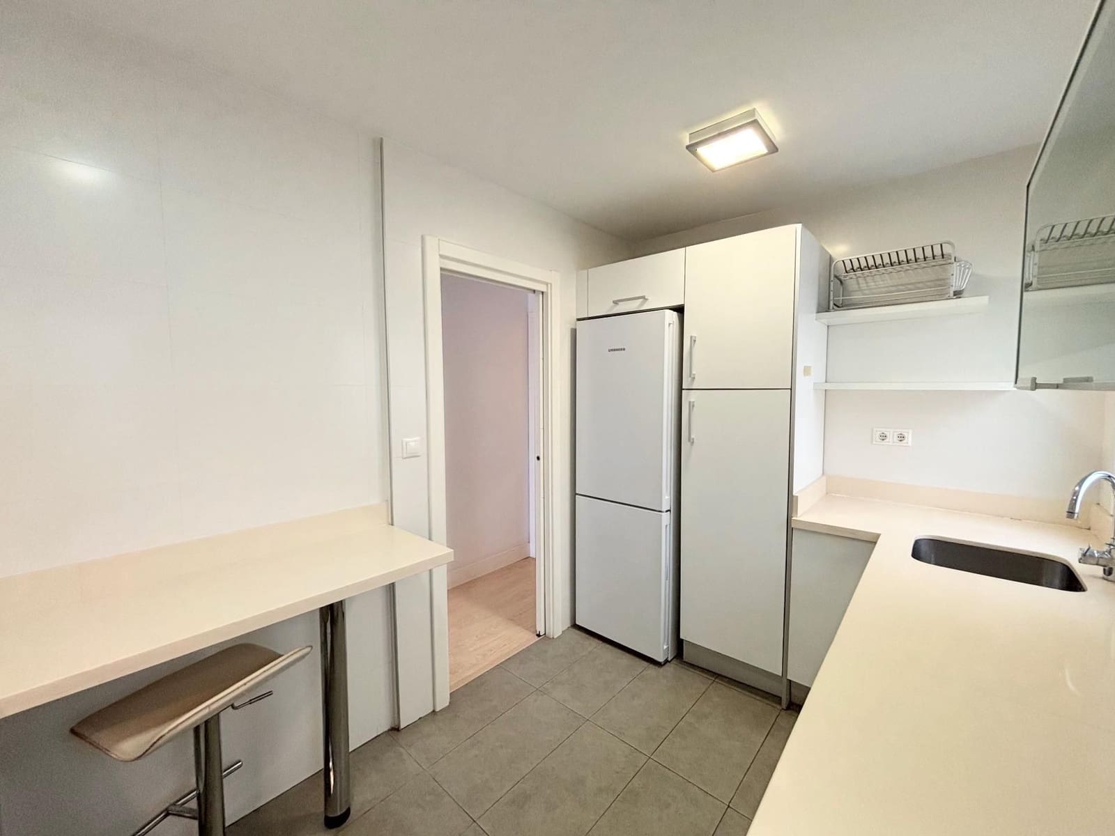 2 slaapkamer Flat te koop in Alicante stad - € 365.000 (Ref: 9328672)