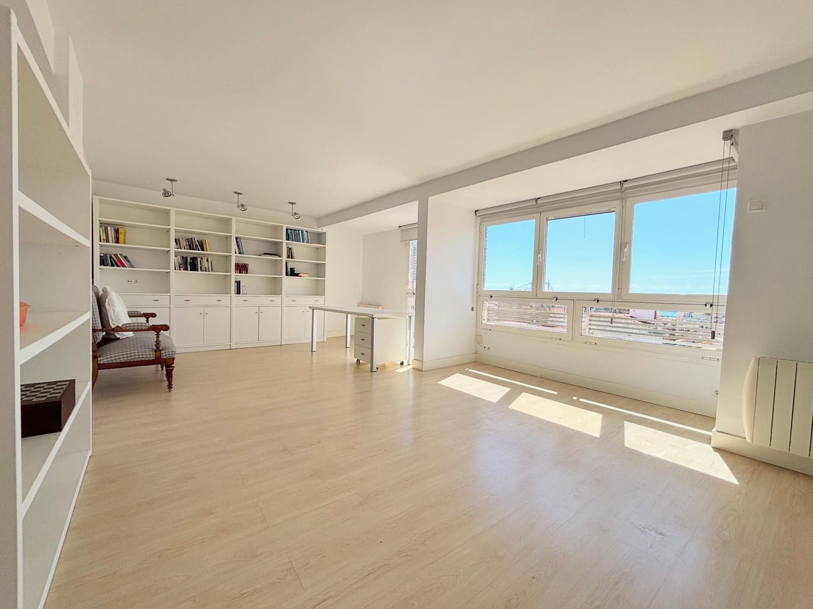 2 slaapkamer Flat te koop in Alicante stad - € 365.000 (Ref: 9328672)