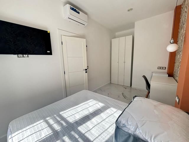 8 quarto Casa em Banda para venda em San Vicente / Sant Vicent del Raspeig - 420 000 € (Ref: 9329959)