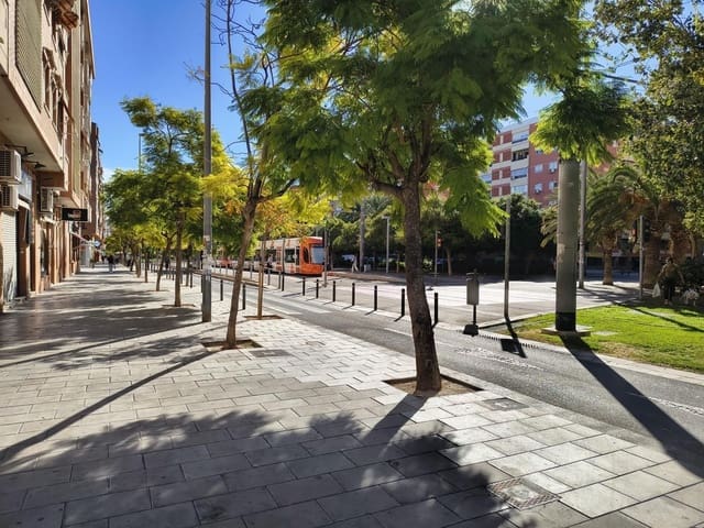 3 chambre Appartement à vendre à Garbinet - Parque de las Avenidas, Alicante ville - 149 900 € (Ref: 9340364)
