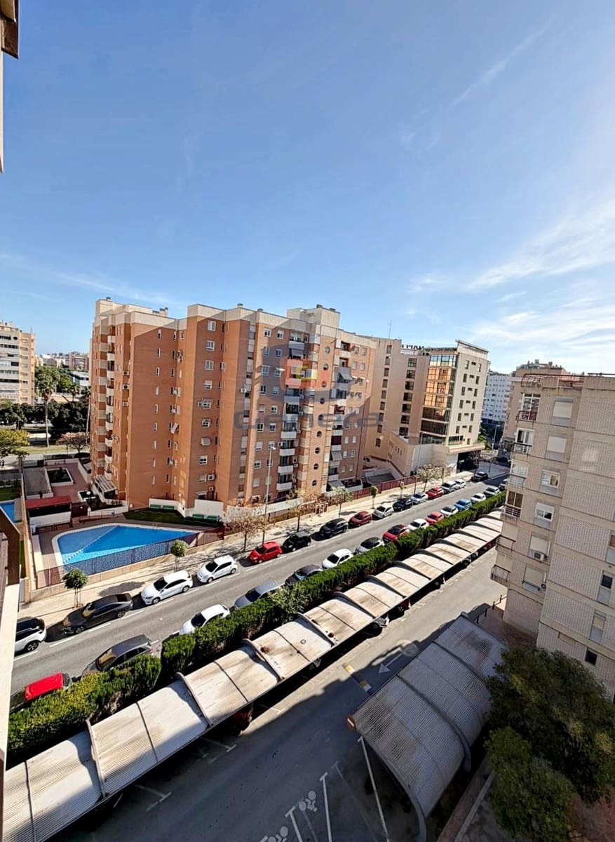 3 soverom Leilighet til salgs i Alicante by med svømmebasseng garasje - € 339 000 (Ref: 9340395)