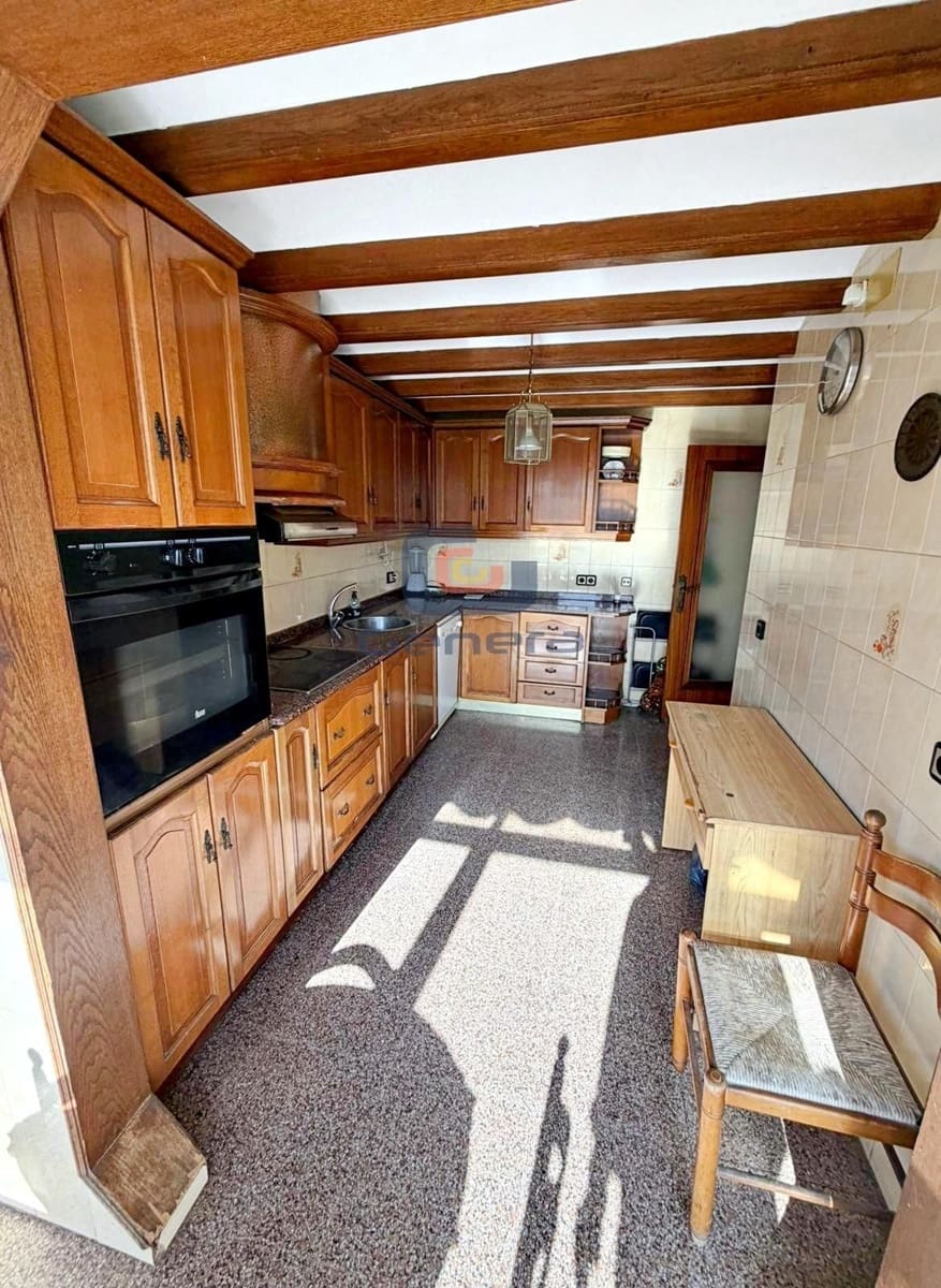 3 soverom Leilighet til salgs i Alicante by med svømmebasseng garasje - € 339 000 (Ref: 9340395)