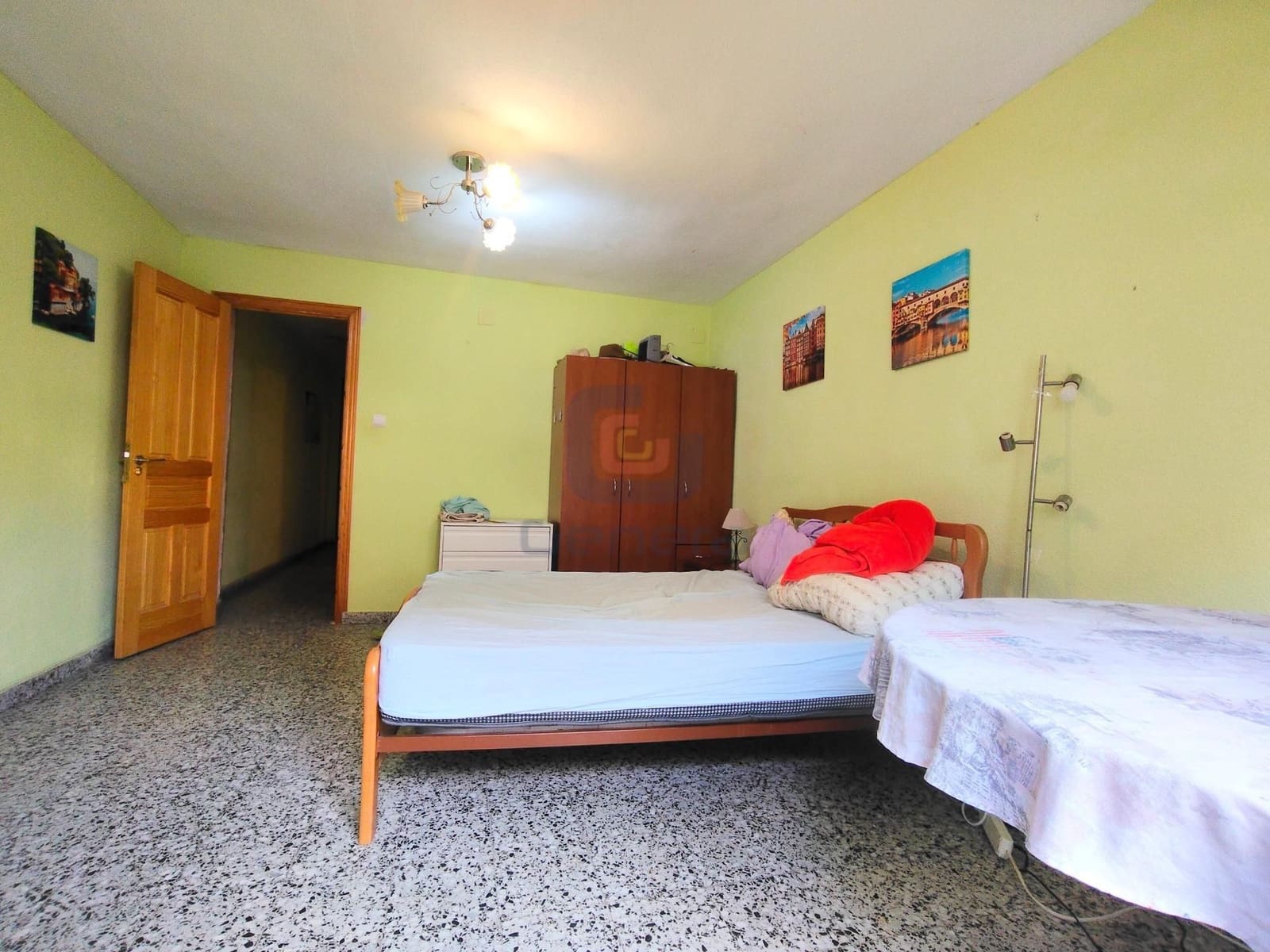 4 makuuhuone Asunto myytävänä paikassa Alicante kaupunki - 179 000 € (Ref: 9348837)