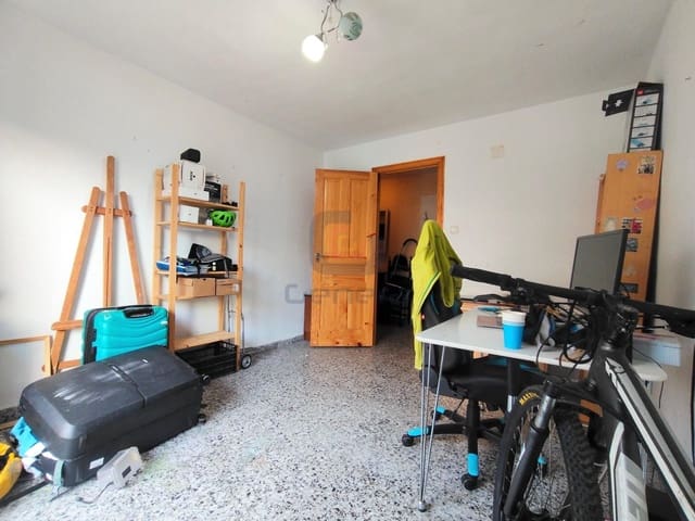 4 makuuhuone Asunto myytävänä paikassa Carolinas Bajas, Alicante kaupunki - 179 000 € (Ref: 9348837)