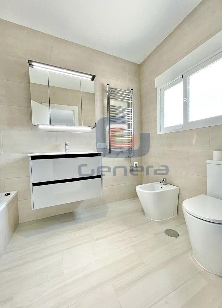 4 soverom Hus til salgs i Busot med garasje - € 525 000 (Ref: 9360420)