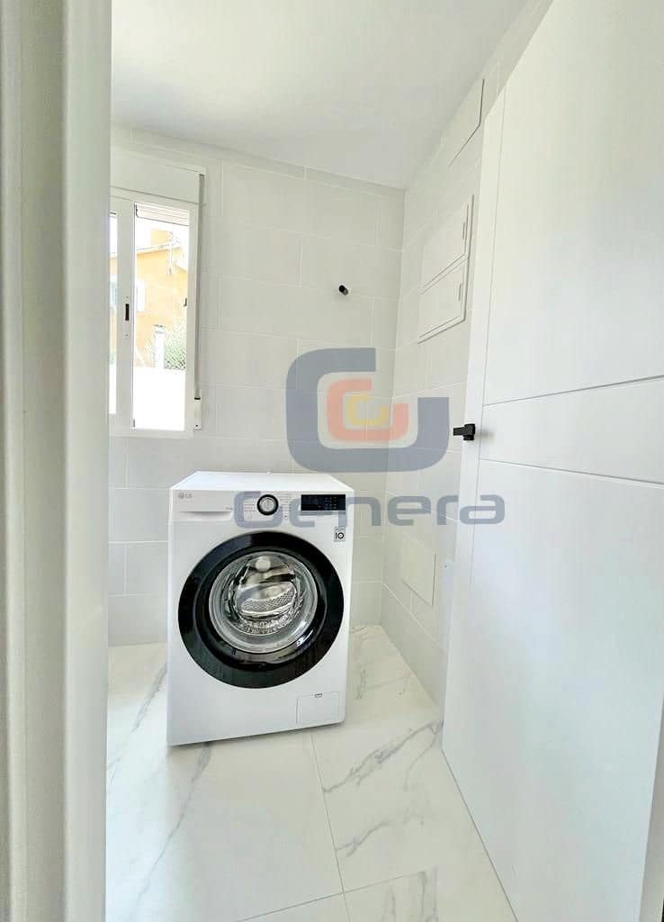 4 soverom Hus til salgs i Busot med garasje - € 525 000 (Ref: 9360420)