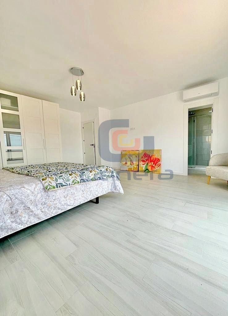 4 soverom Hus til salgs i Busot med garasje - € 525 000 (Ref: 9360420)