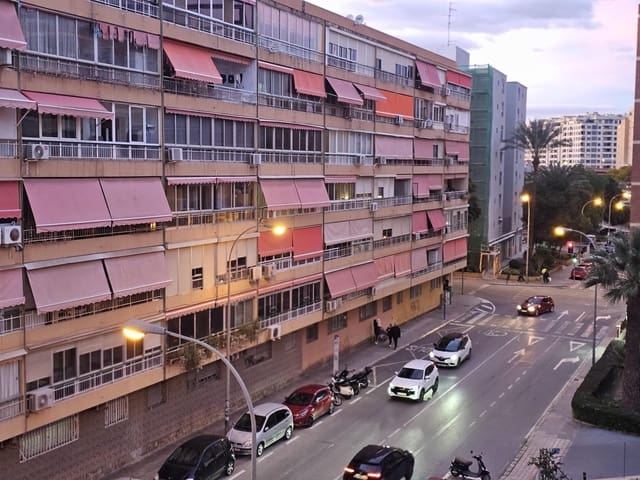 3 slaapkamer Flat te koop in Alipark, Alicante stad - € 169.000 (Ref: 9394353)