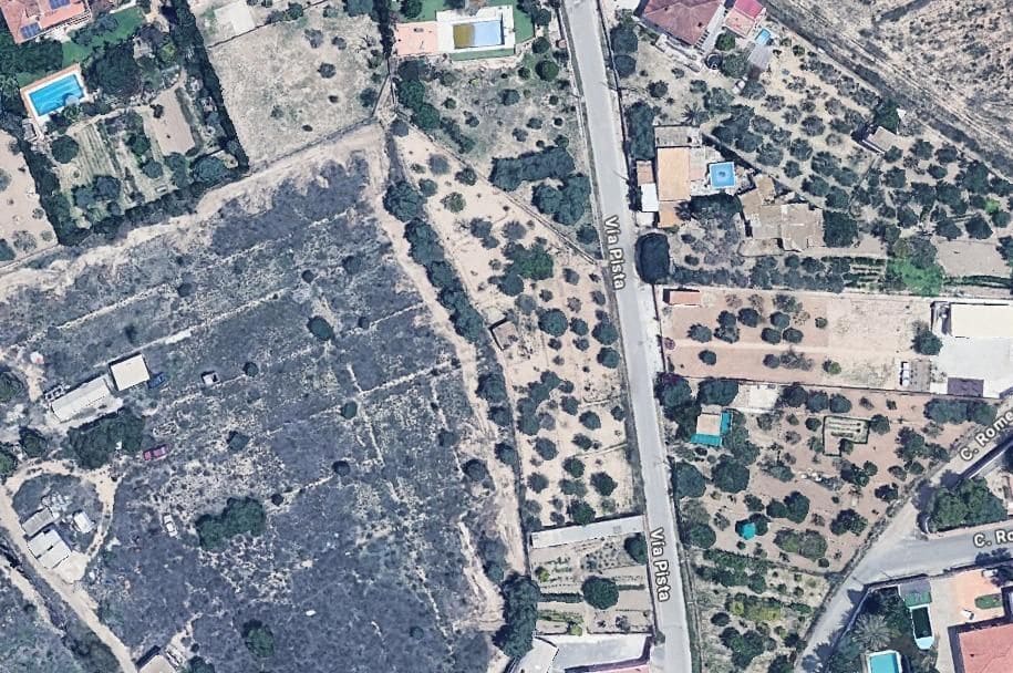 Rakentamaton maa myytävänä paikassa San Vicente / Sant Vicent del Raspeig - 43 000 € (Ref: 9394470)