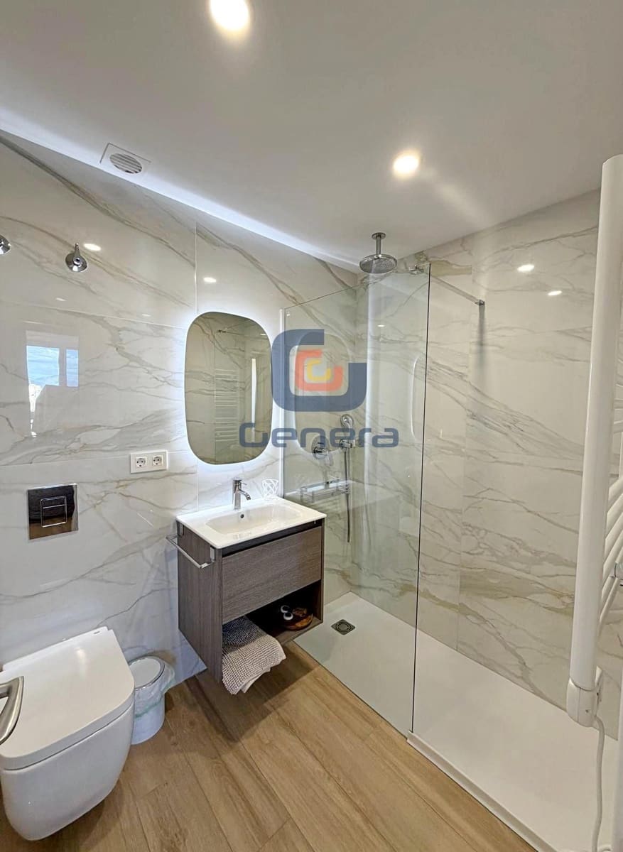 Apartment zu verkaufen in Alicante / Alacant Stadt - 259.900 € (Ref: 9439028)