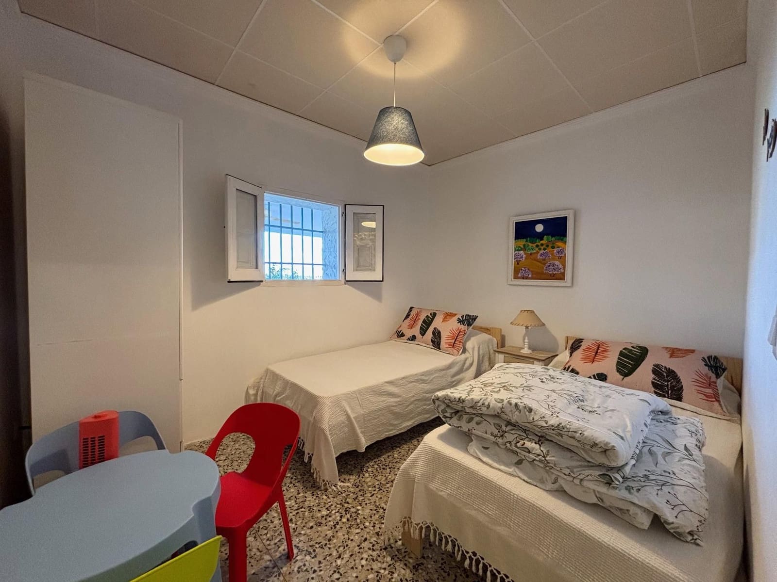 5 bedroom Villa for sale in Alicante / Alacant city with garage - € 370,000 (Ref: 9495596)