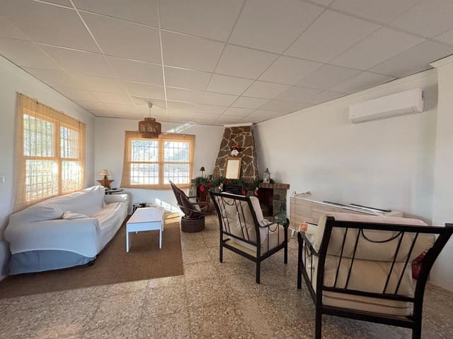 5 soverom Villa til salgs i La Alcoraya, Alicante by med garasje - € 370 000 (Ref: 9495596)