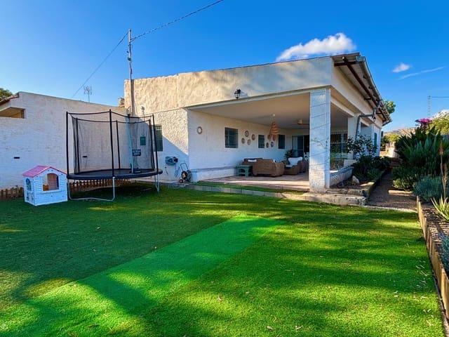 5 soverom Villa til salgs i La Alcoraya, Alicante by med garasje - € 370 000 (Ref: 9495596)