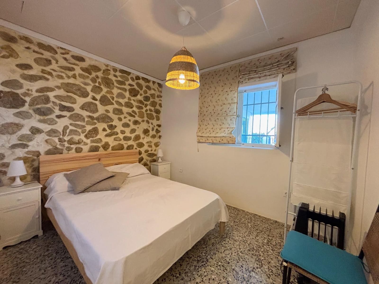 5 bedroom Villa for sale in Alicante / Alacant city with garage - € 349,900 (Ref: 9495596)