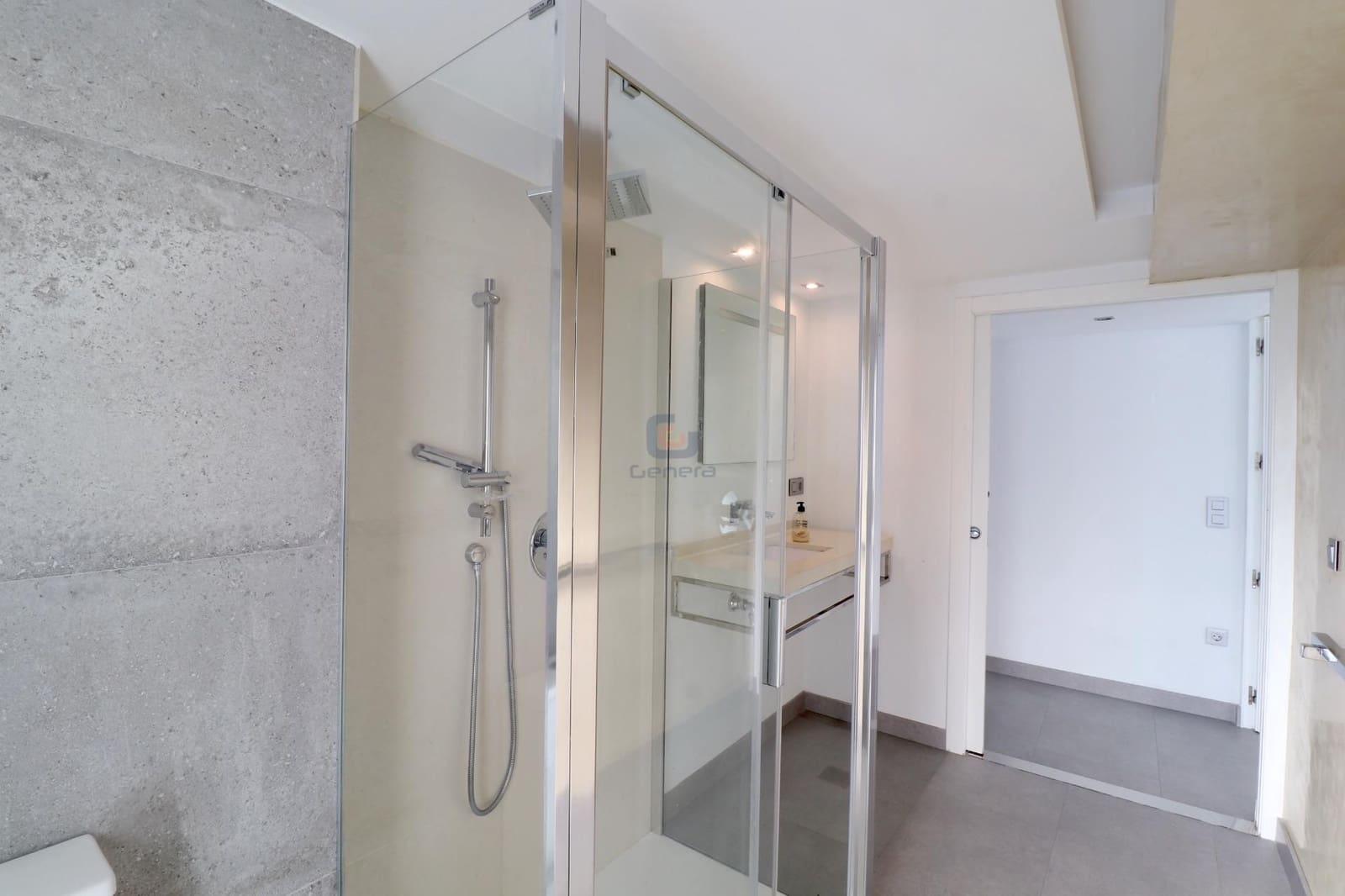 Chalet de 5 habitaciones en El Campello en venta con piscina garaje - 1.800.000 € (Ref: 9496645)