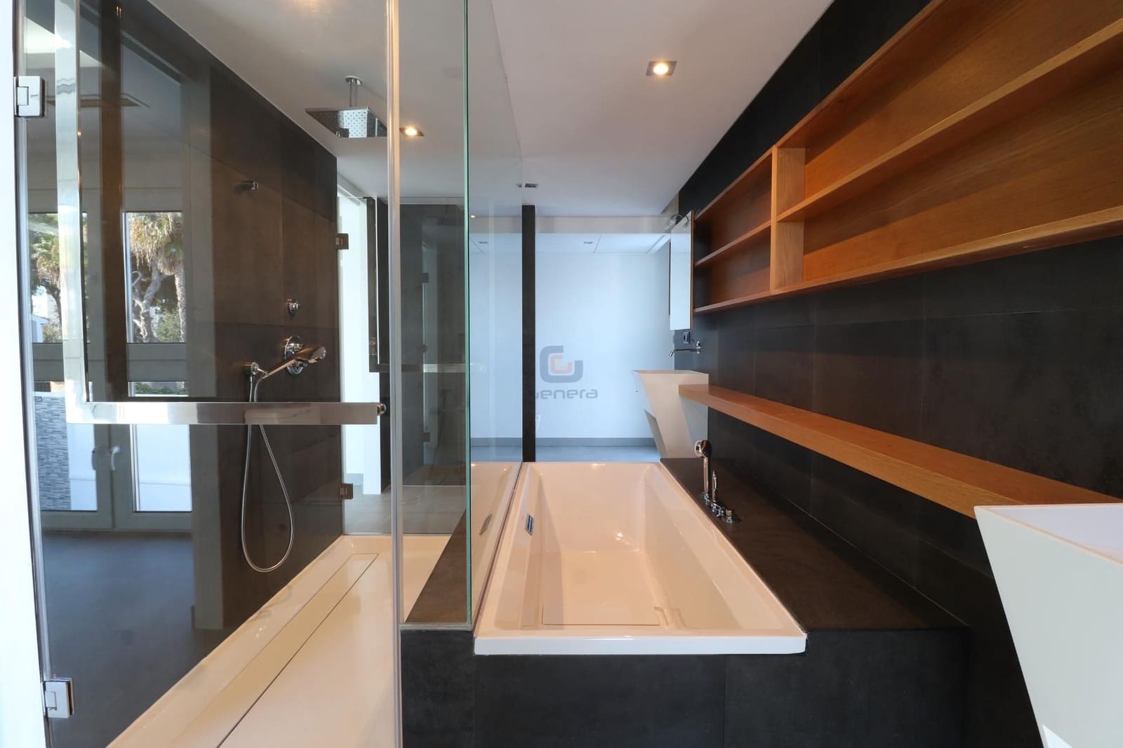 Chalet de 5 habitaciones en El Campello en venta con piscina garaje - 1.800.000 € (Ref: 9496645)