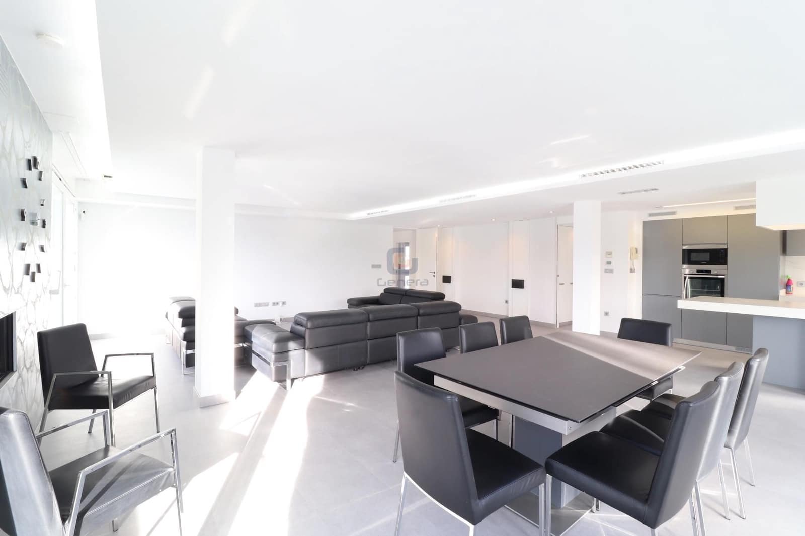 Chalet de 5 habitaciones en El Campello en venta con piscina garaje - 1.800.000 € (Ref: 9496645)