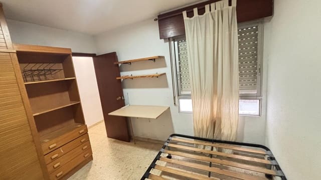 4 Zimmer Wohnung zu verkaufen in Benalúa, Alicante / Alacant Stadt - 229.900 € (Ref: 9503551)